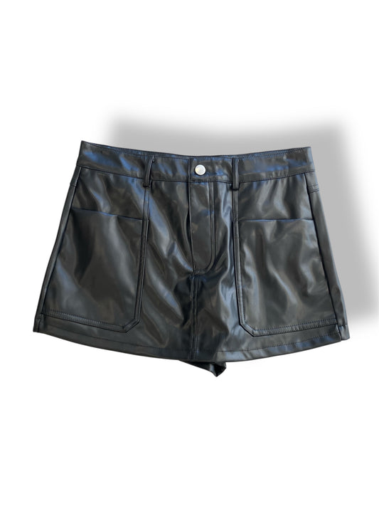 Falda short eco cuero